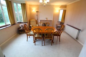 Dining Room- click for photo gallery